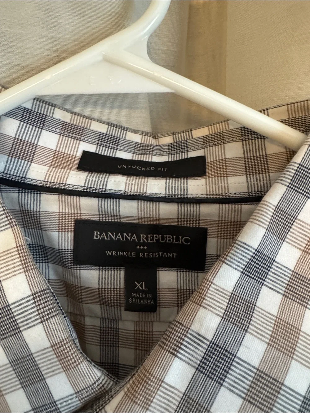 Banana Republic Men's Brown and White Checked Button-Down Shirt